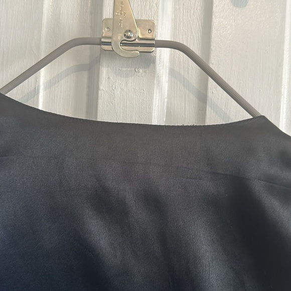 Top - Picture 8 of 16